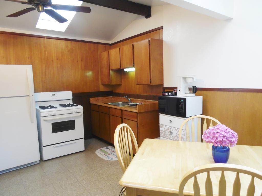 גרנוויל Riverlane Resort חדר תמונה